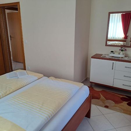 Ferienhaus Dakovic Poreč Exterior foto