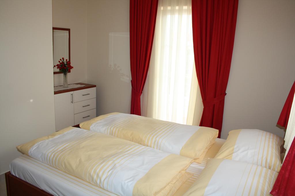 Ferienhaus Dakovic Poreč Exterior foto